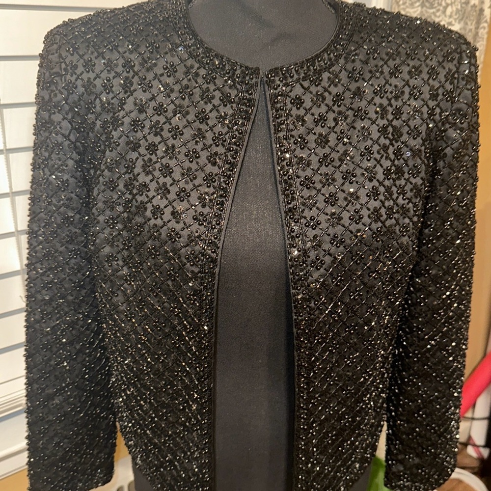 Vie by Victoria Royal Black sequined round collared blazer